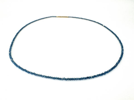 Collier London blue fein