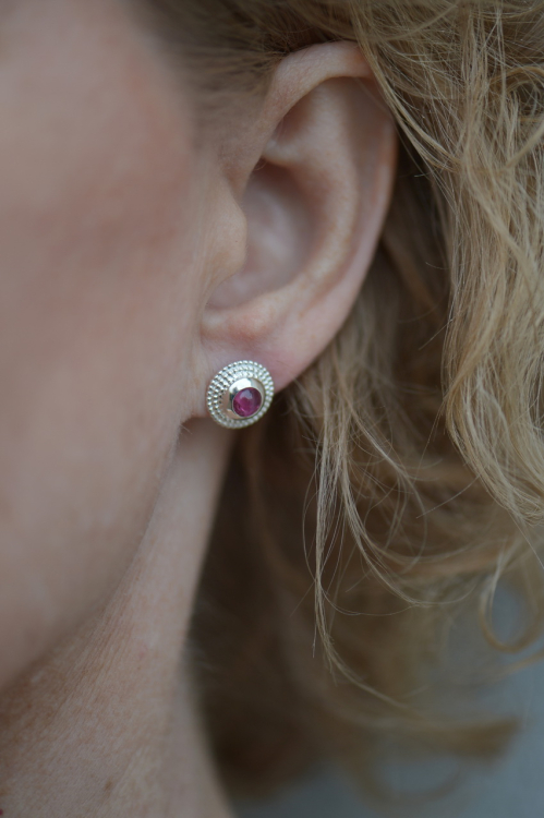 Ohrstecker Silber Dots pink Turmalin 5 mm cab